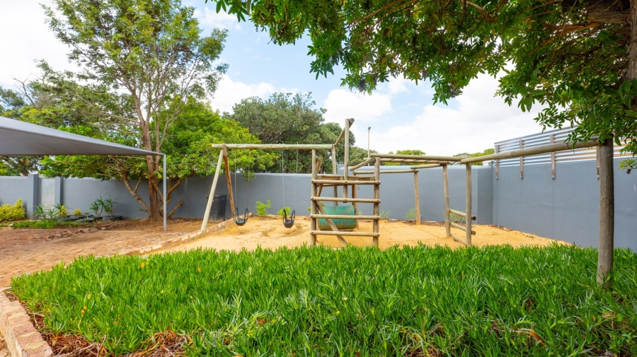 To Let 2 Bedroom Property for Rent in Bredasdorp Western Cape